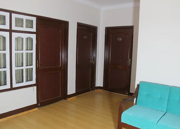 Mudkhu Durbar 3*